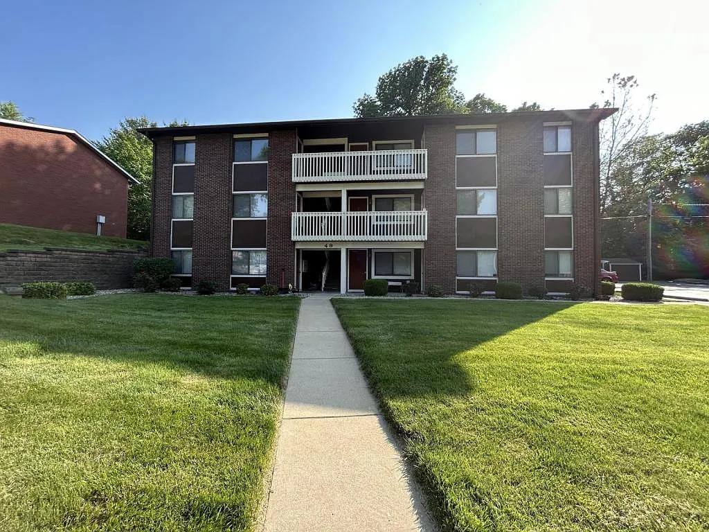Apartment for rent at 49 Devon Court, Edwardsville, IL 62025