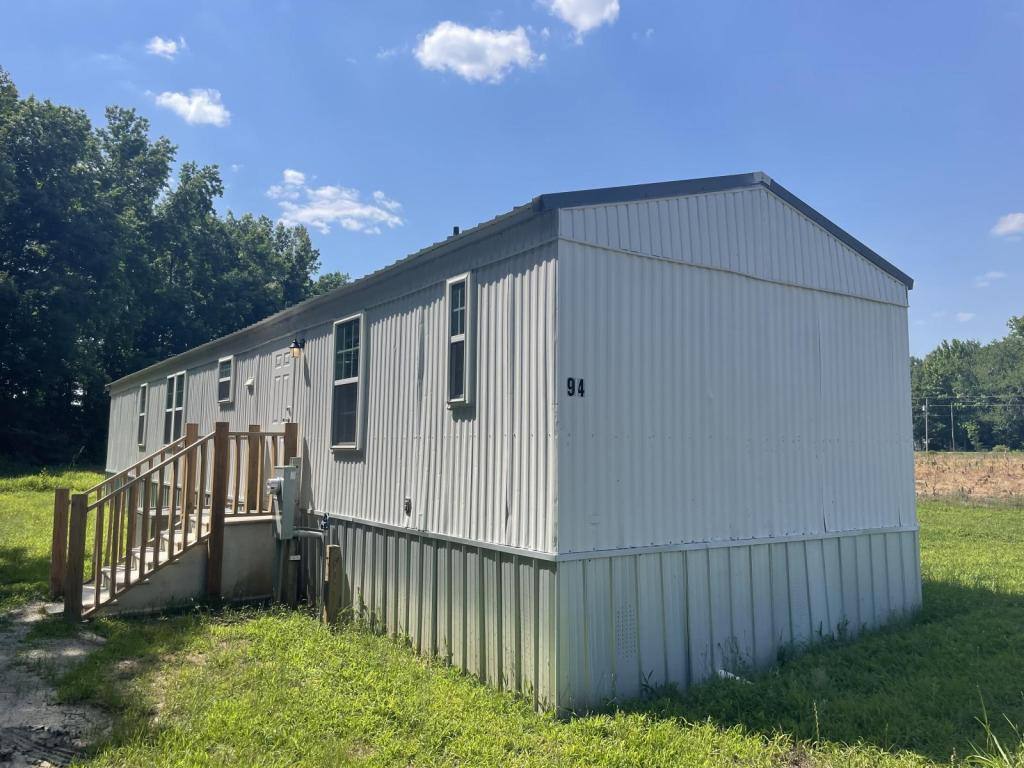 House for rent at 94 Knox Dr, Red Springs, NC 28377