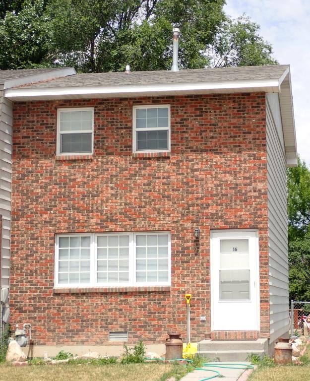 Townhouse for rent at 888 N Gilbert #16, Powell, WY 82435