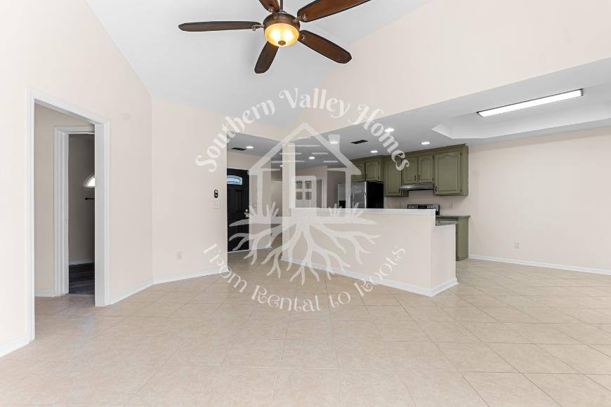 House for rent at 102 Duxbury Court, Bonaire, GA 31005