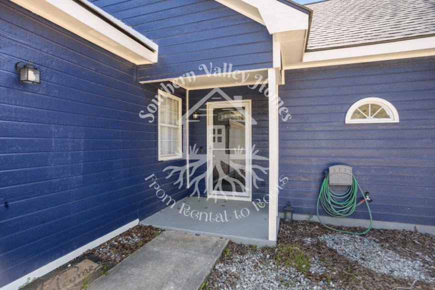 House for rent at 102 Duxbury Court, Bonaire, GA 31005