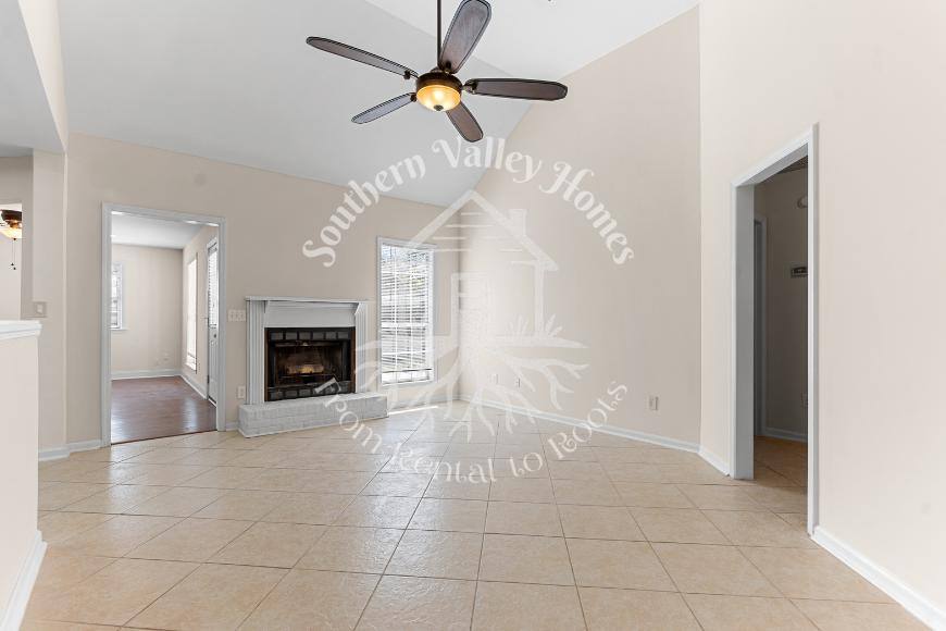 House for rent at 102 Duxbury Court, Bonaire, GA 31005
