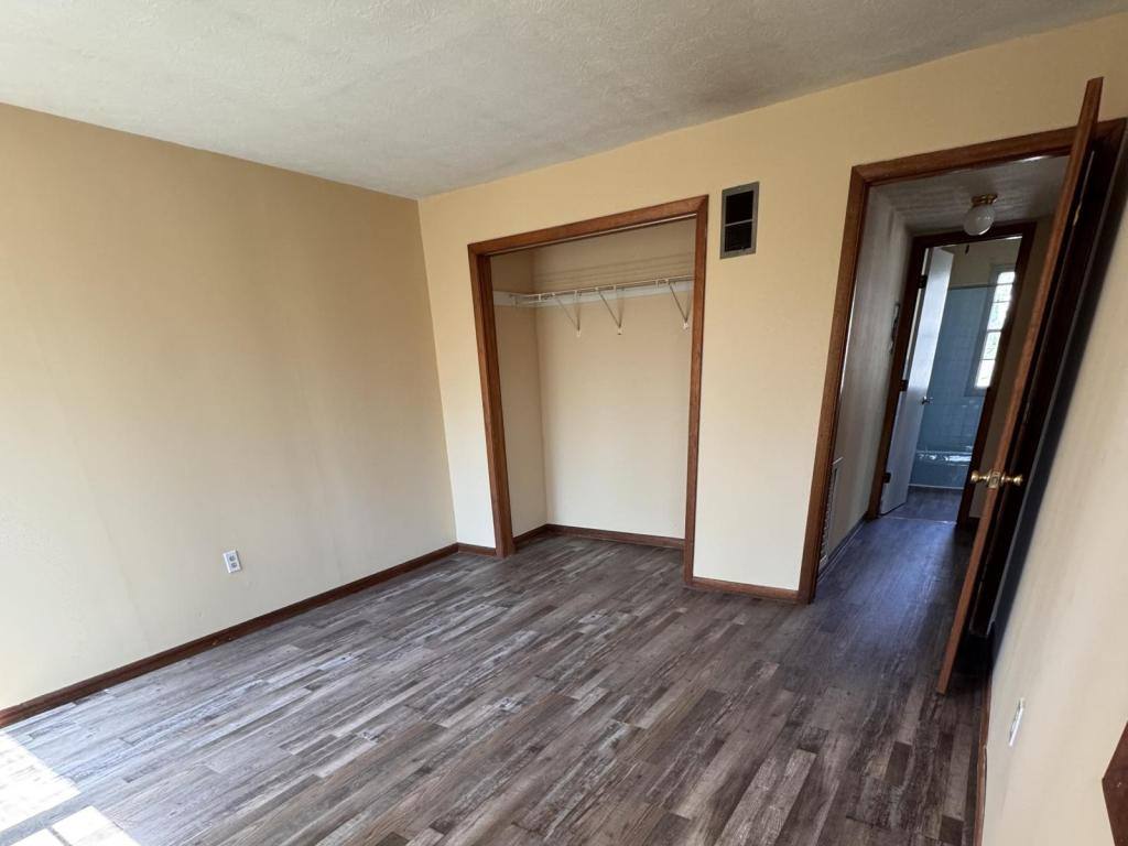 Apartment for rent at 191 Waddell Circle, Oak Ridge, TN 37830