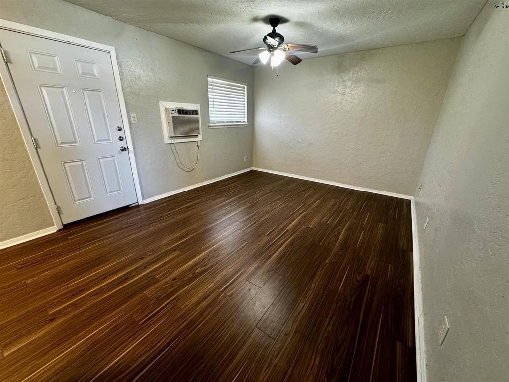 Apartment for rent at 1710 10th St, Wichita Falls, TX 76301