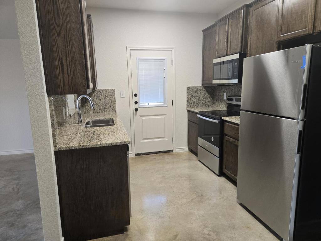 House for rent at 213 Stillhouse Rd, Gatesville, TX 76528