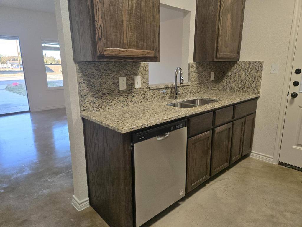 House for rent at 213 Stillhouse Rd, Gatesville, TX 76528