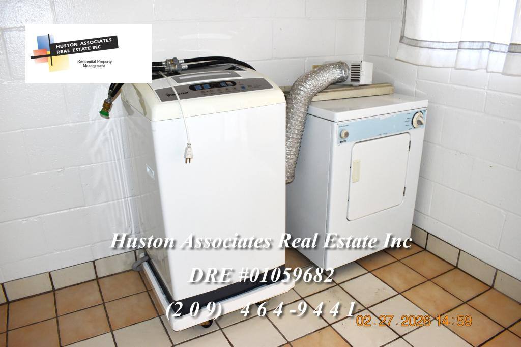 Apartment for rent at 870 W Euclid Ave, Stockton, CA 95204