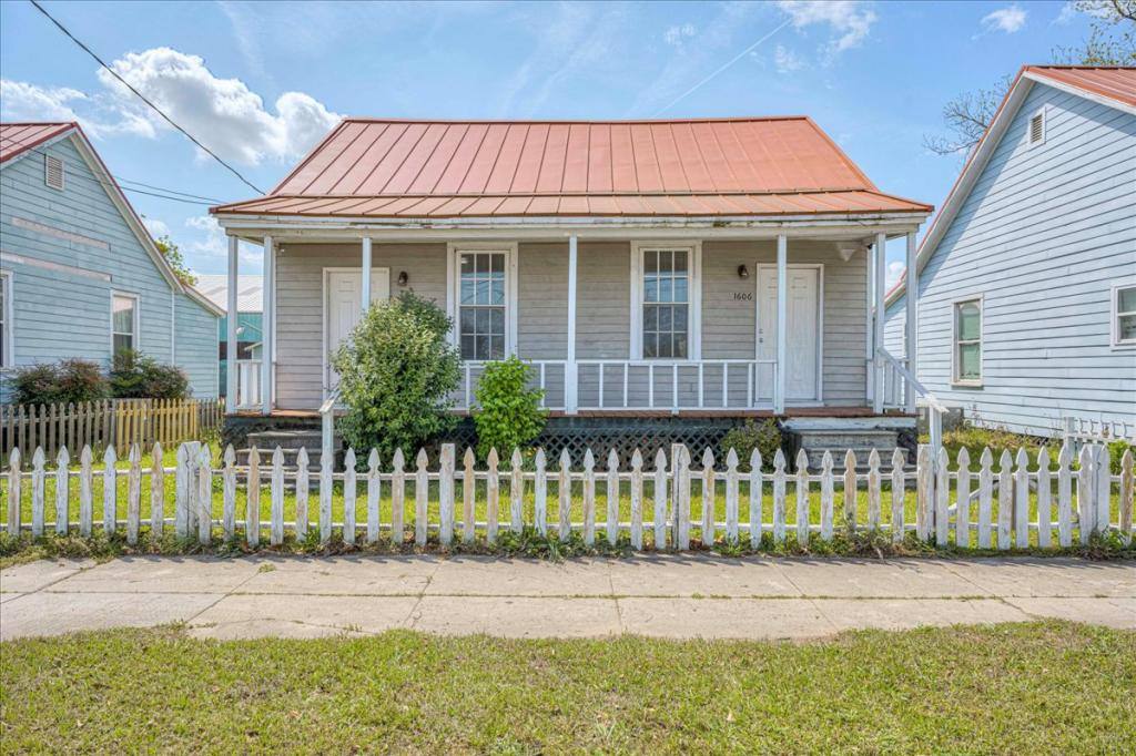 House for rent at 1606 Broad St, Augusta, GA 30904