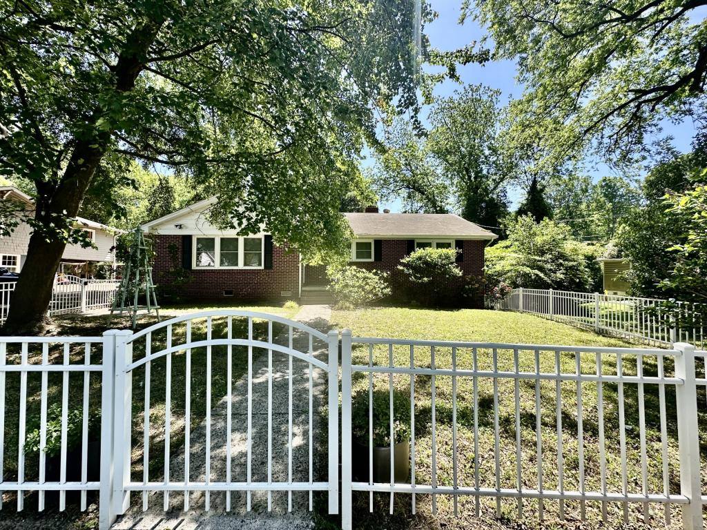 House for rent at 710 Neil St, Gastonia, NC 28052