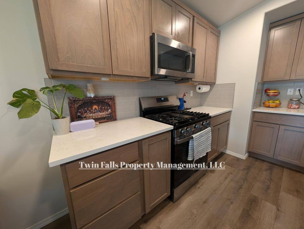 House for rent at 1574 Kenyon Rd, Twin Falls, ID 83301