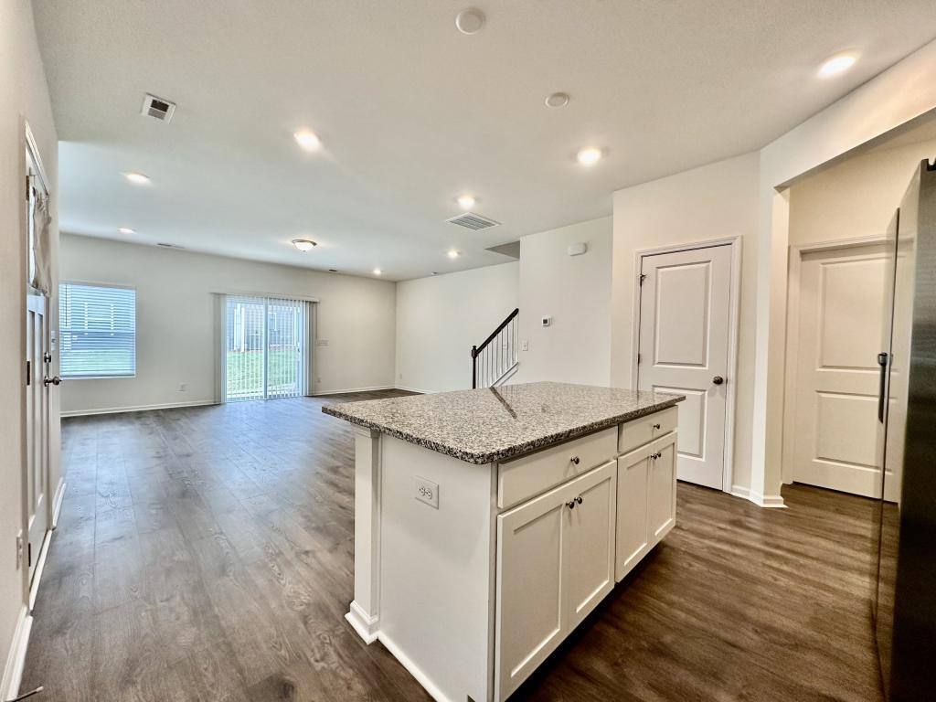 Townhouse for rent at 8116 Ramsburg Dr, Charlotte, NC 28269