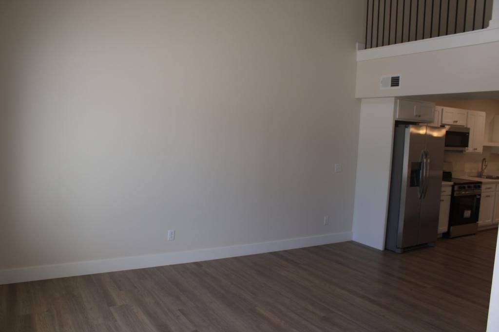 Townhouse for rent at 1103 Emerald Cove Dr, Clear Lake, IA 50428