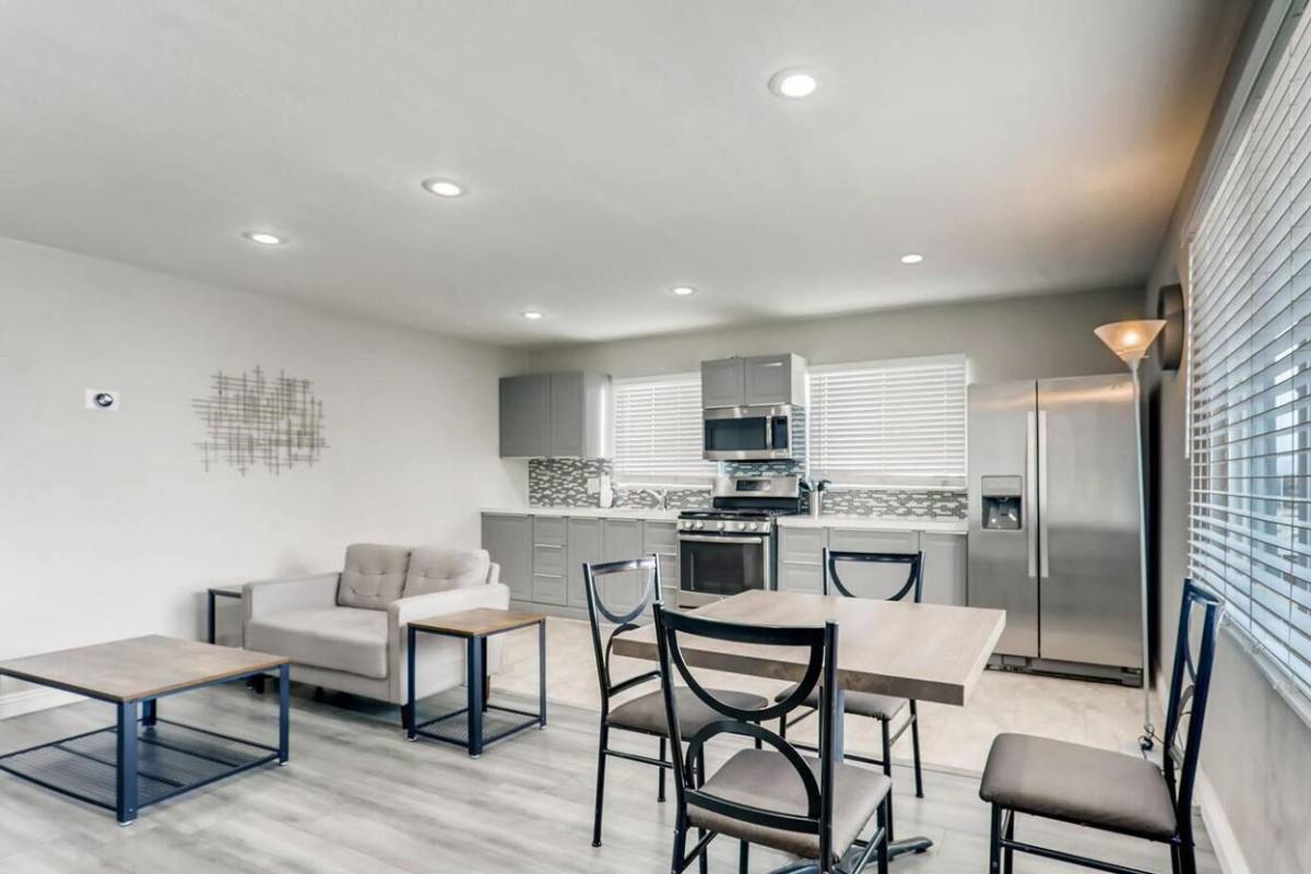 Apartment for rent at 235 W Philadelphia Ave, Las Vegas, NV 89102
