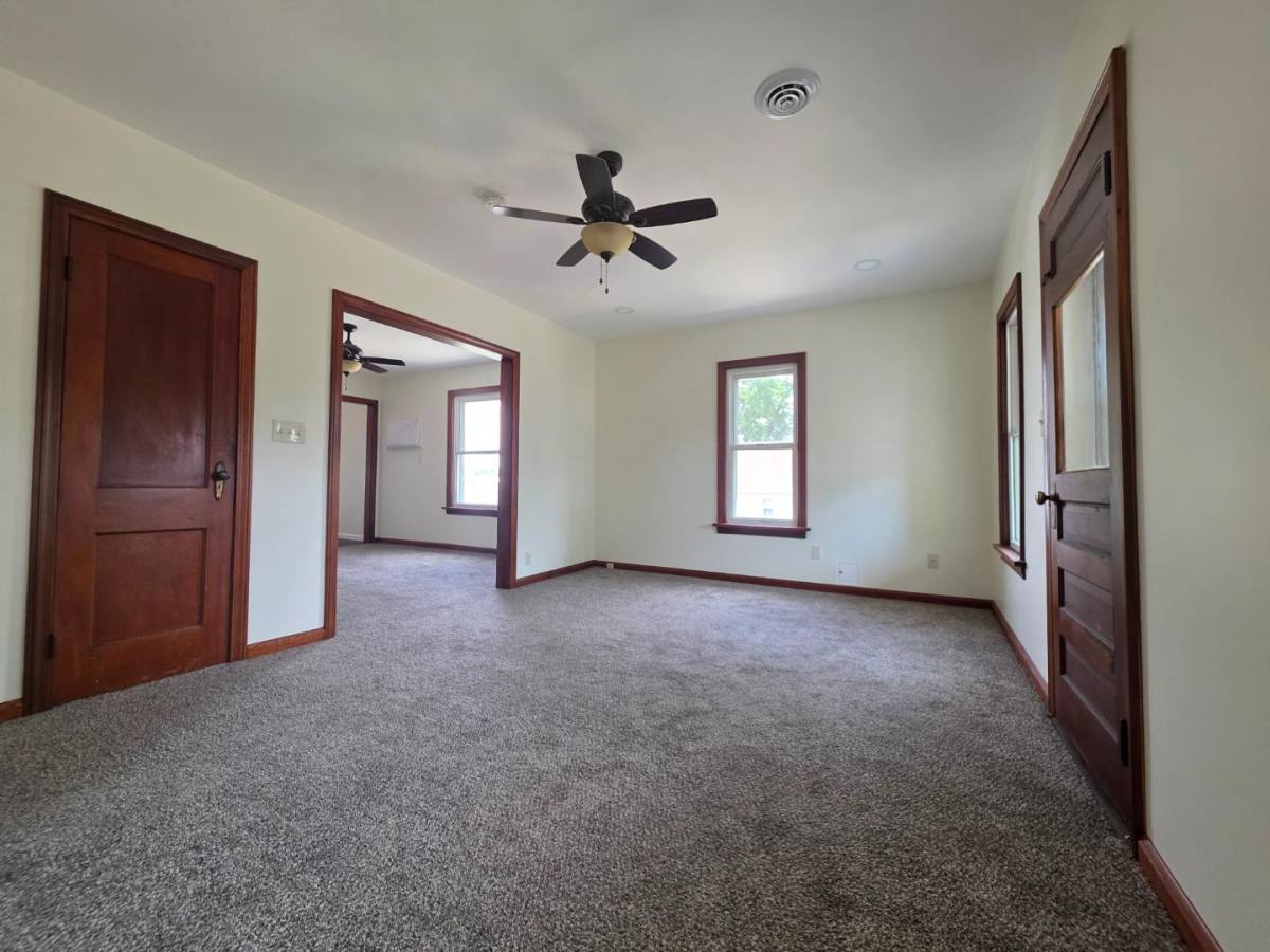 Apartment for rent at 152 8th St NW 1 2, Barberton, OH 44203