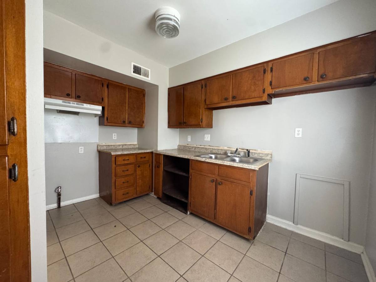 House for rent at 3481 Dunn Rd Ave, Memphis, TN 38111