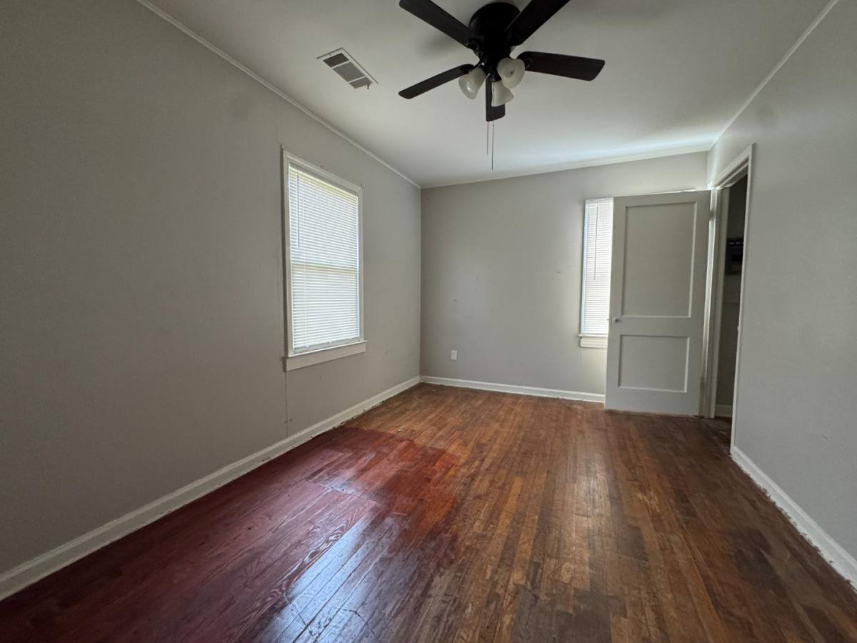 House for rent at 3481 Dunn Rd Ave, Memphis, TN 38111