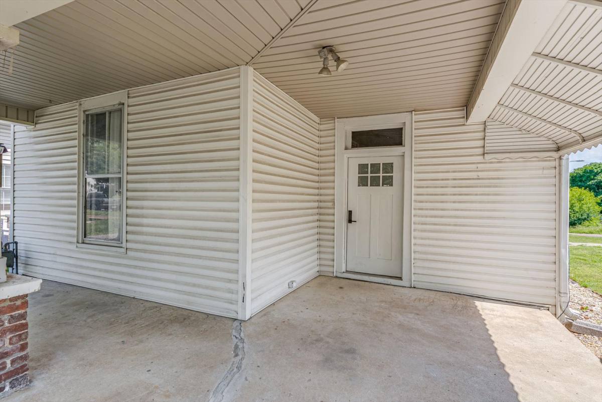 House for rent at 2100 Cecial Ave, Knoxville, TN 37917
