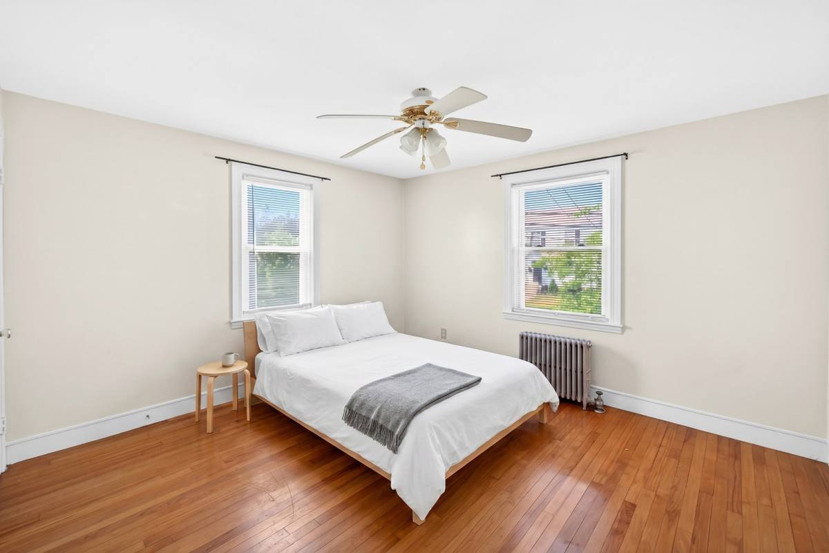 Apartment for rent at 180 Aqueduct Rd #SECOND Floor, Cranston, RI 02910
