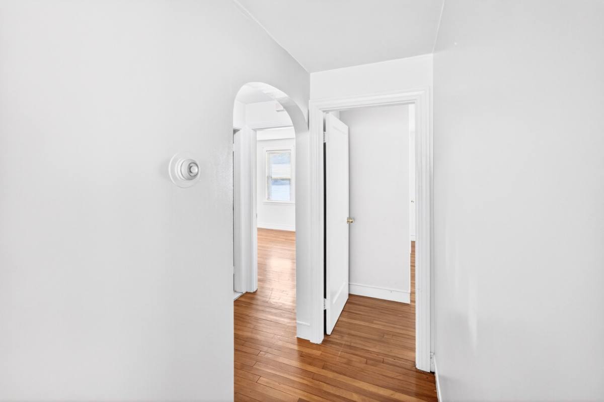 Apartment for rent at 180 Aqueduct Rd #SECOND Floor, Cranston, RI 02910