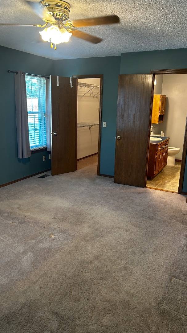House for rent at 2212 S Highview Ave, Joplin, MO 64804