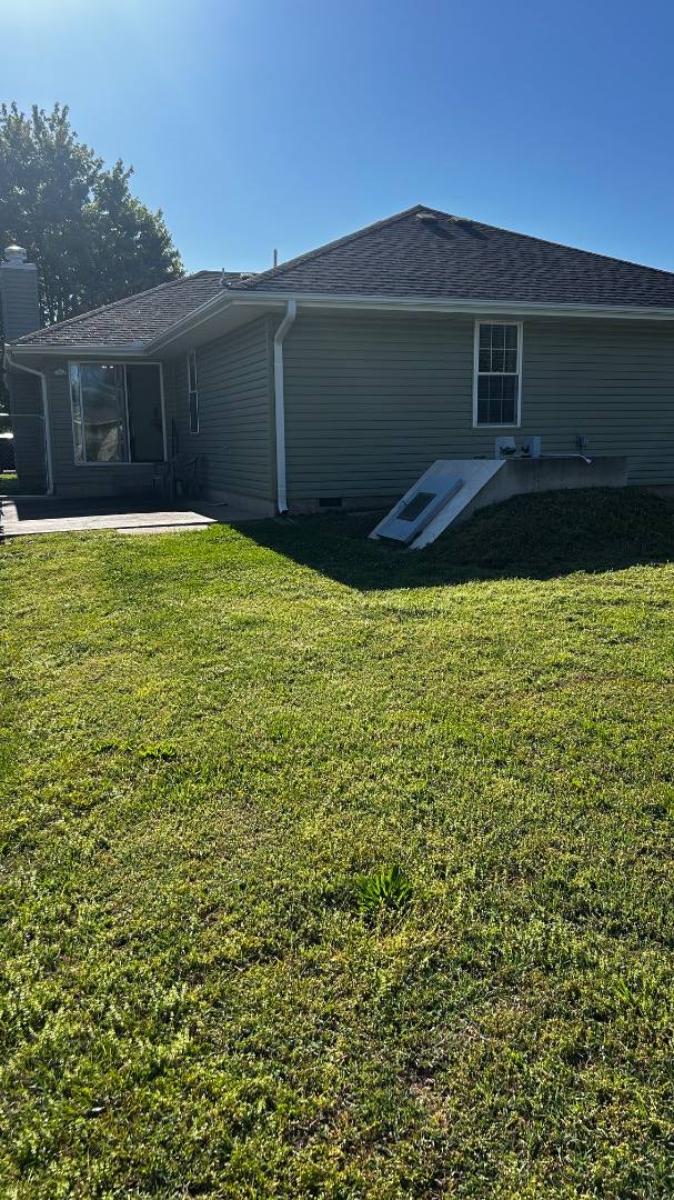 House for rent at 2212 S Highview Ave, Joplin, MO 64804