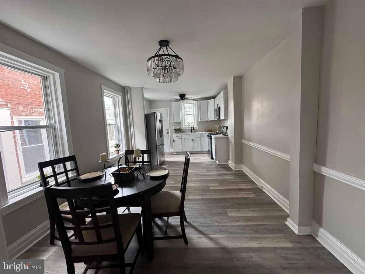 Townhouse for rent at 517 Delamore Place, Wilmington, DE 19805