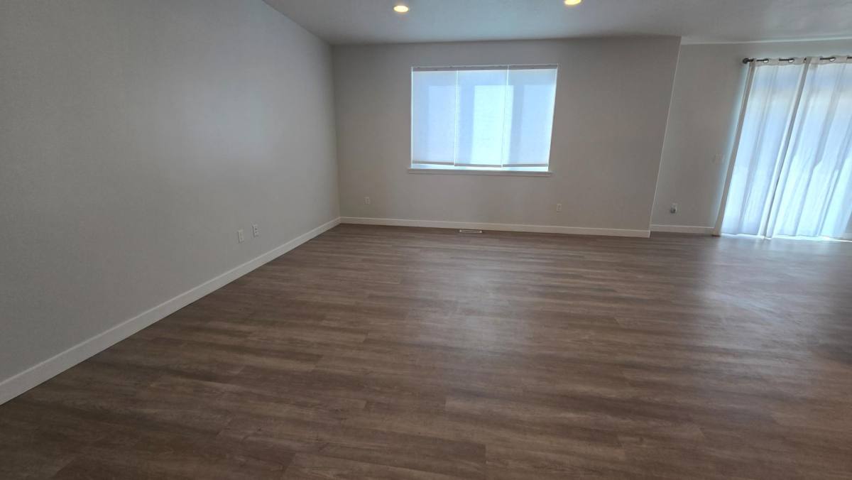 House for rent at 924 W Independence Way, Saratoga Springs, UT 84045