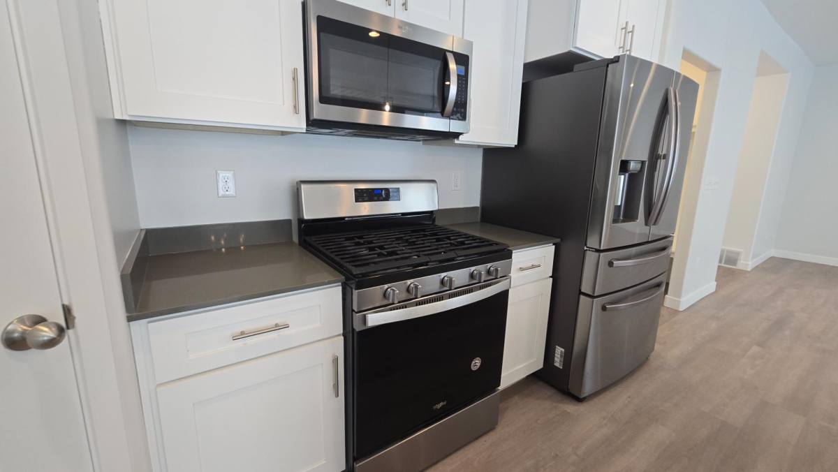 House for rent at 924 W Independence Way, Saratoga Springs, UT 84045