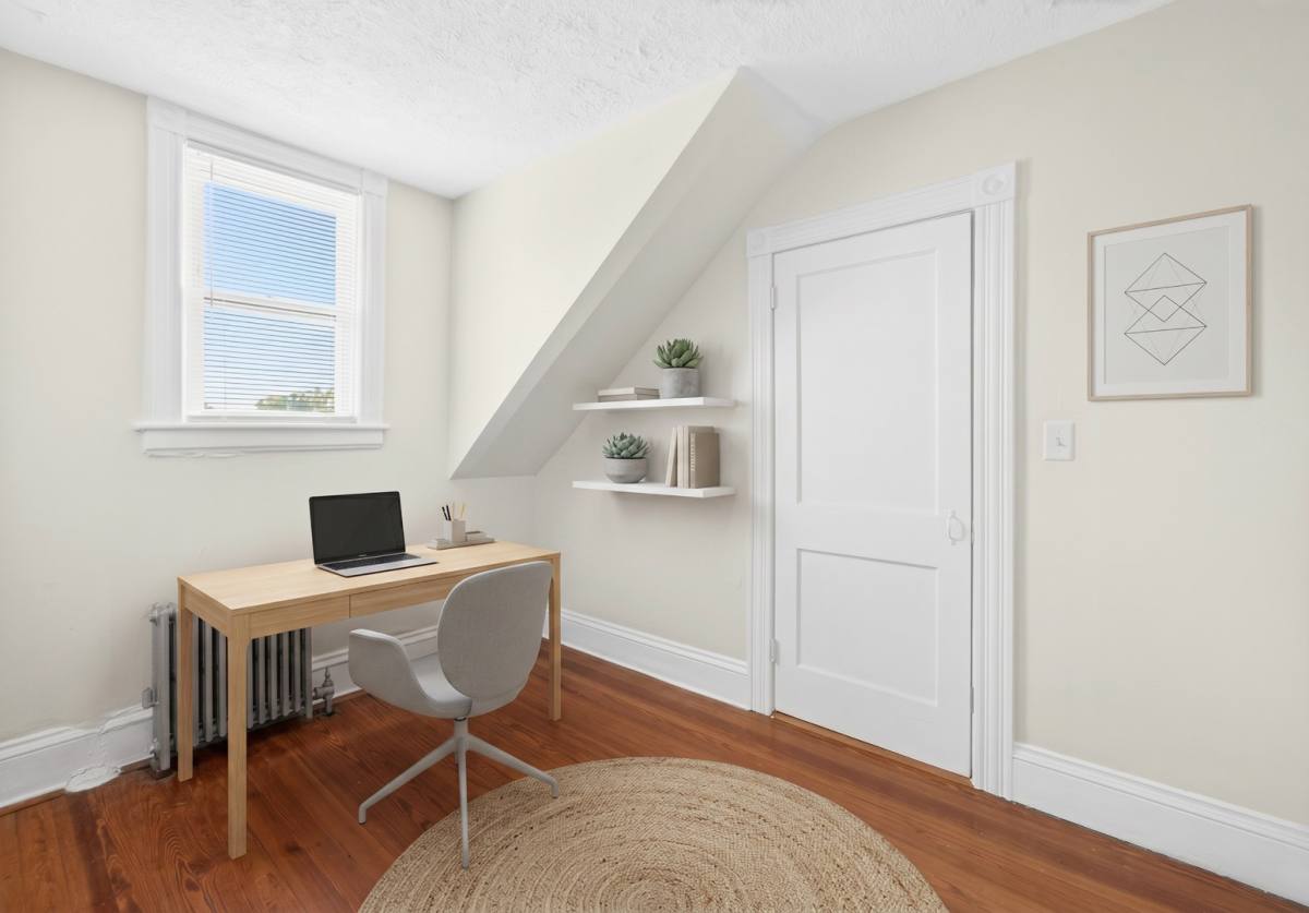 Apartment for rent at 565 Academy Ave #THIRD Floor, Providence, RI 02908