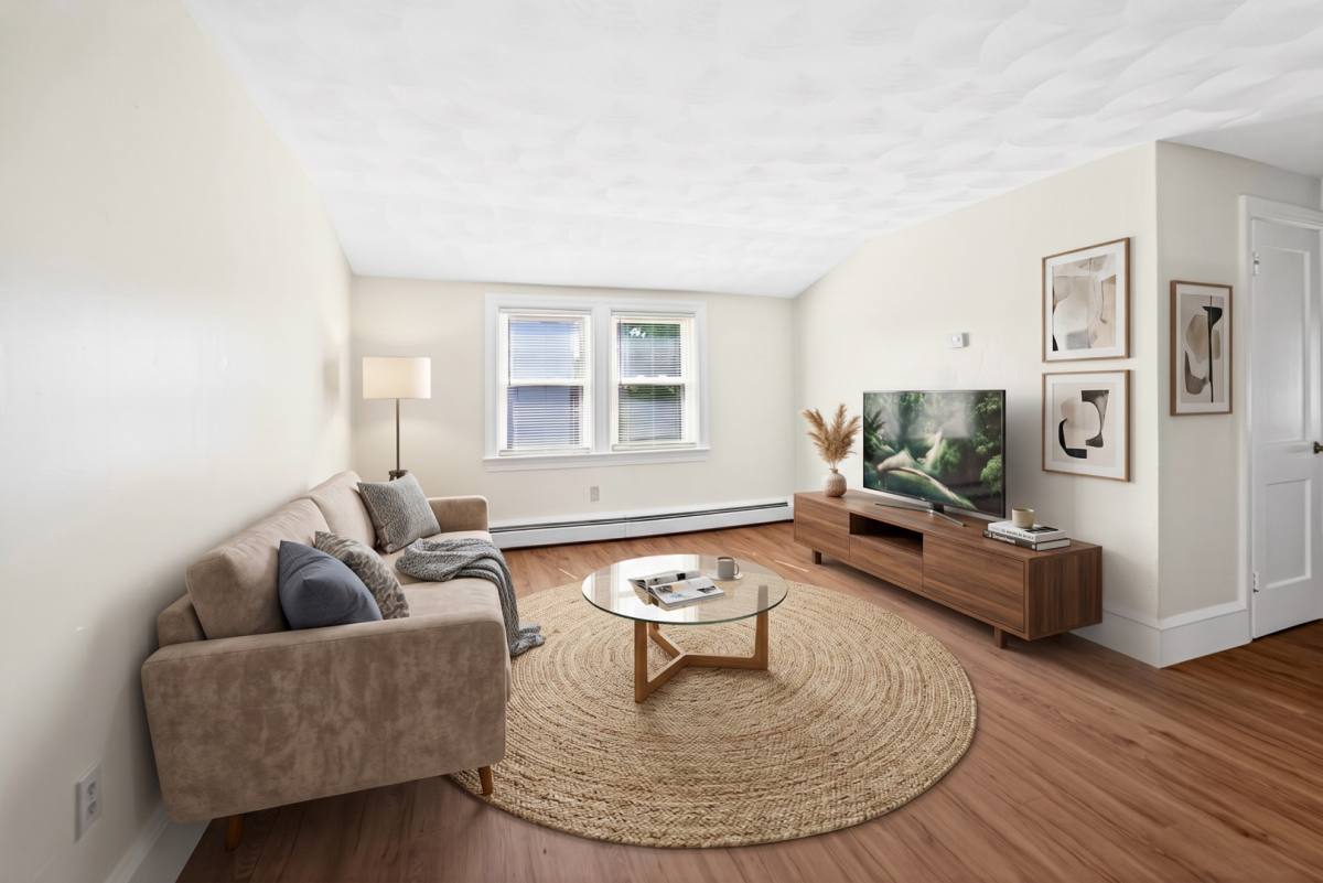Apartment for rent at 91 Wabun Ave #THIRD Floor, Providence, RI 02908