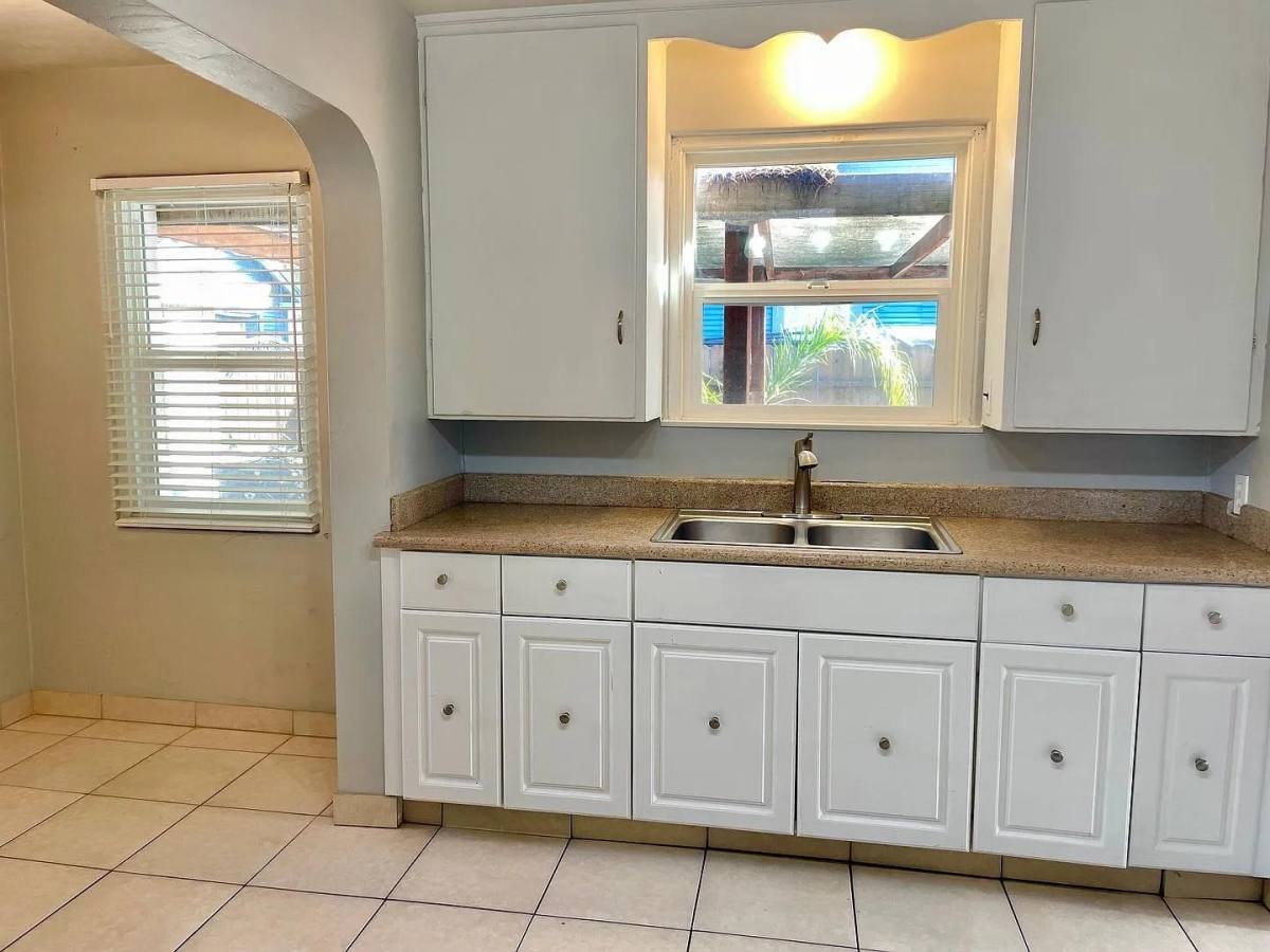 House for rent at 2137 Raymond Ave, Stockton, CA 95203