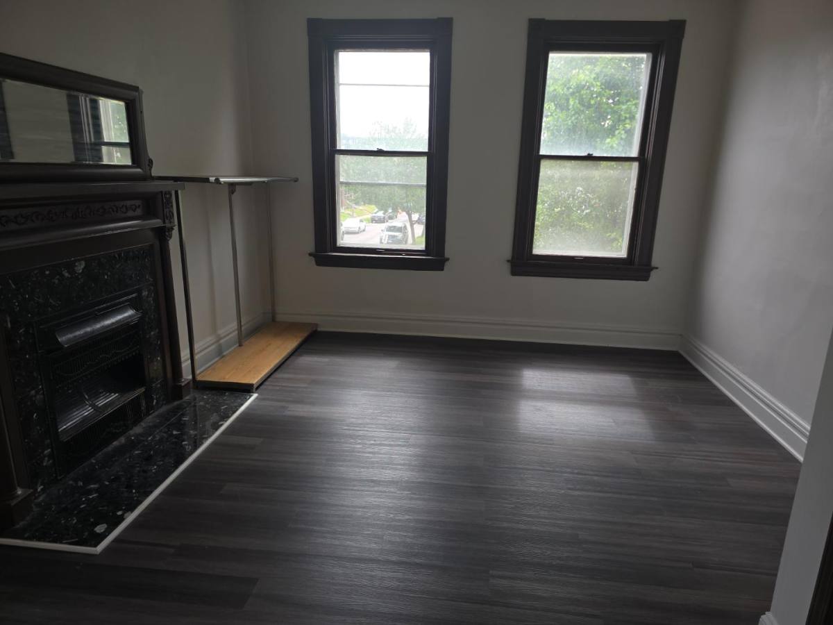Apartment for rent at 5301 Alfred Ave #2F, Saint Louis, MO 63116