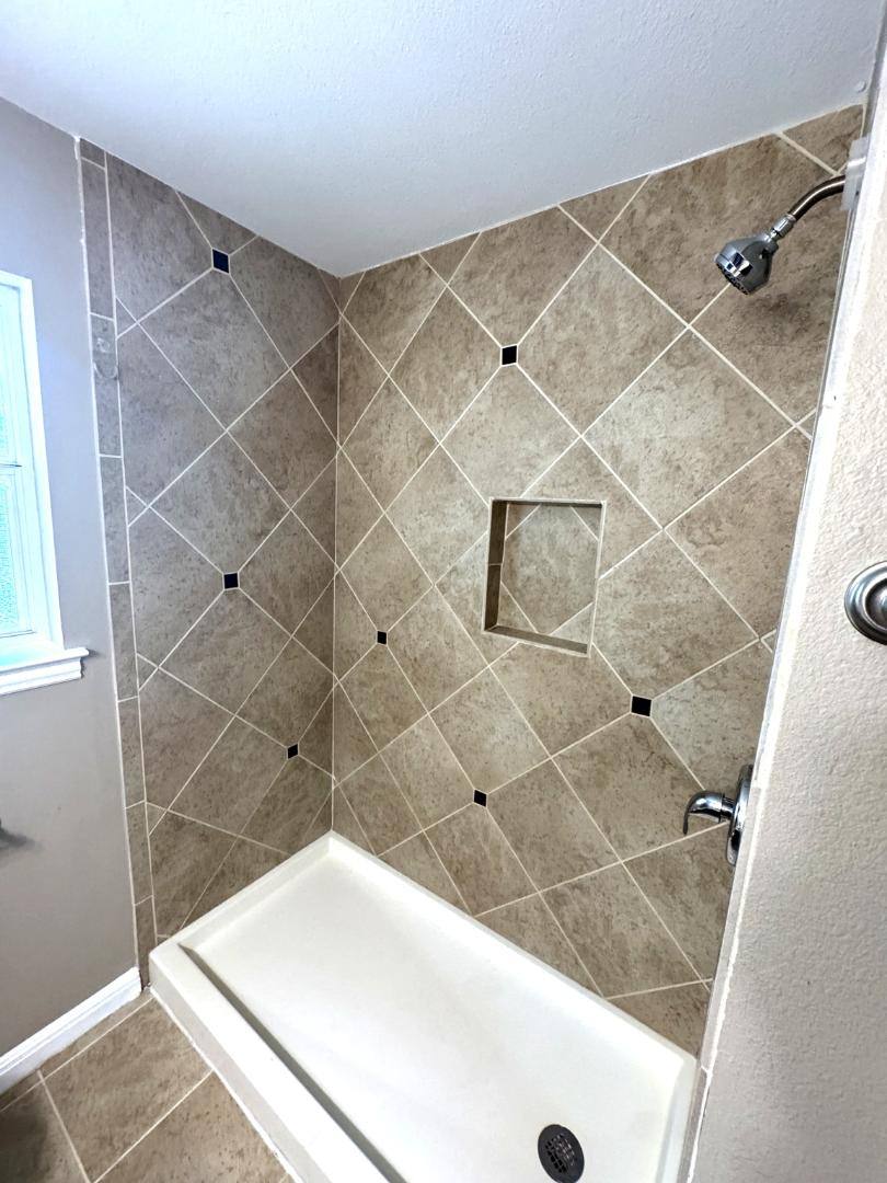 House for rent at 5410 Downs Dr, Austin, TX 78721