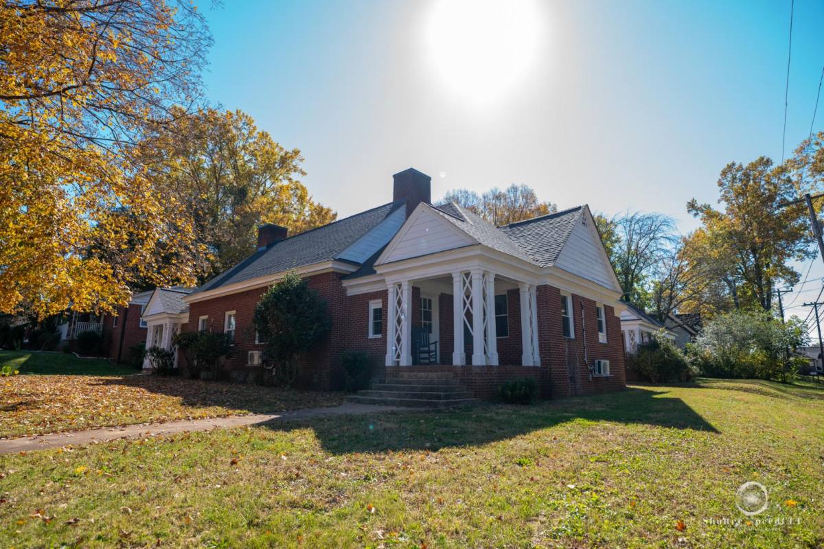 Apartment for rent at 237 Brevard St #1, Statesville, NC 28677