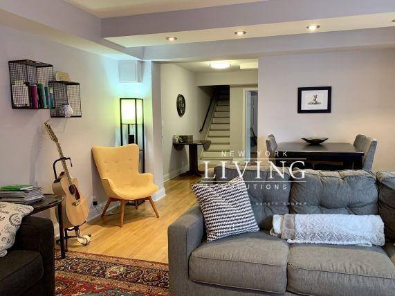 Apartment for rent at 301 E 47th St #21E, New York, NY 10017