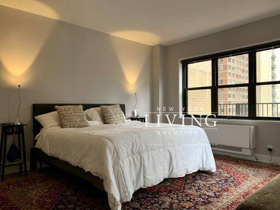 Apartment for rent at 301 E 47th St #21E, New York, NY 10017