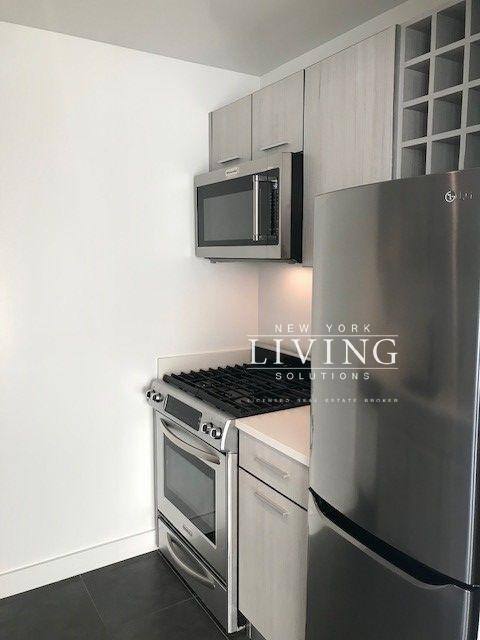 Apartment for rent at 801 Amsterdam Ave #8I, New York, NY 10025