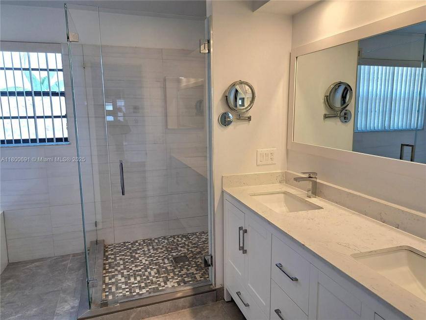 Townhouse for rent at 3535 Magellan Circle #525, Miami, FL 33180