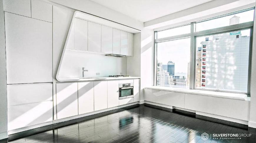 Apartment for rent at 123 Washington St #37H, New York, NY 10006