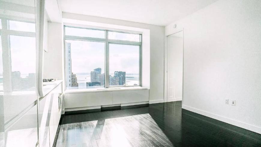 Apartment for rent at 123 Washington St #37H, New York, NY 10006