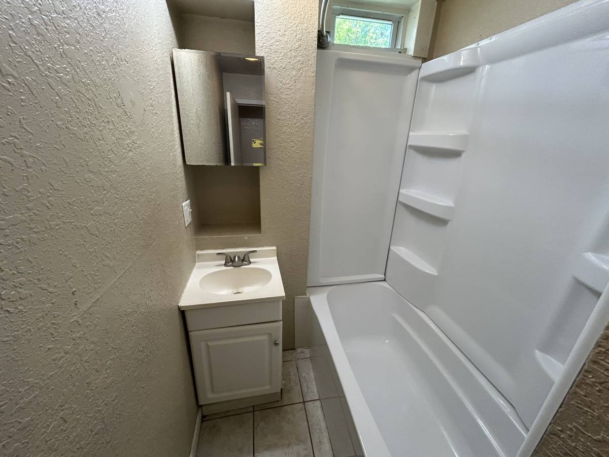 Apartment for rent at 1080 Wilson Ave #1082, Dubuque, IA 52001