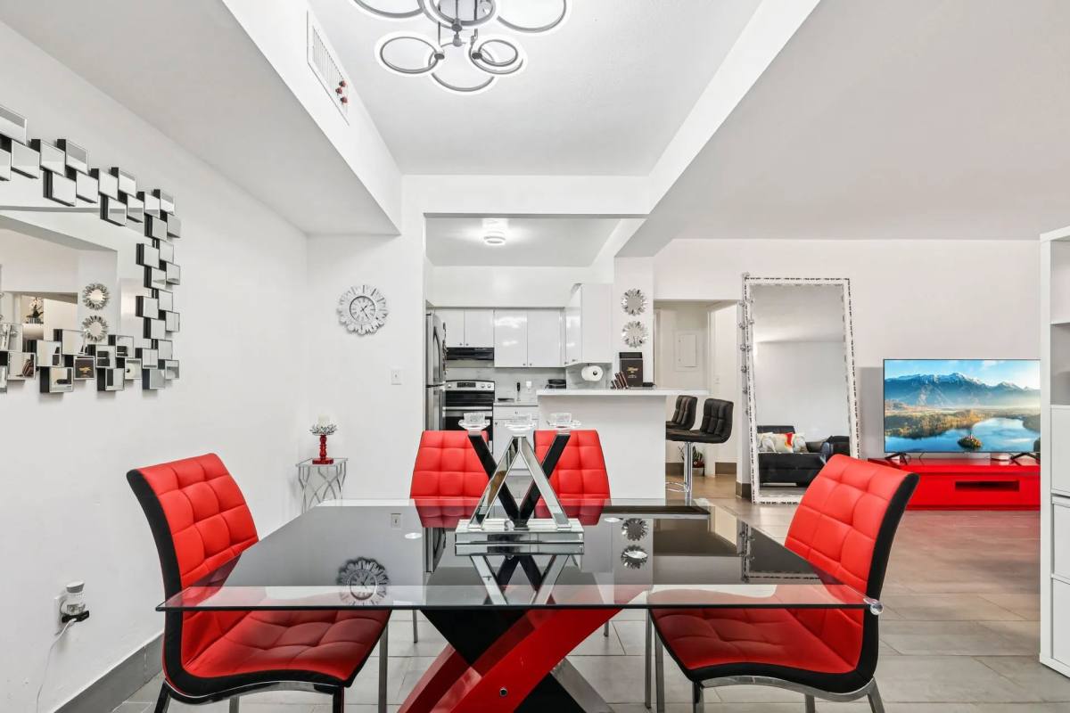 Apartment for rent at Luna at Hollywood, 3600 Van Buren St, Hollywood, FL 33021