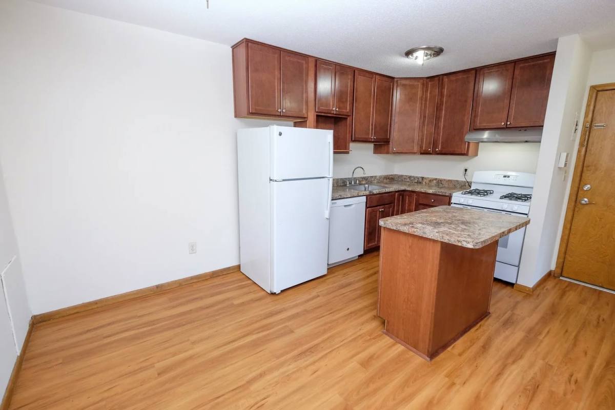 Apartment for rent at Dupont Ave 3040, 3040 Dupont Ave S #1, Minneapolis, MN 55408