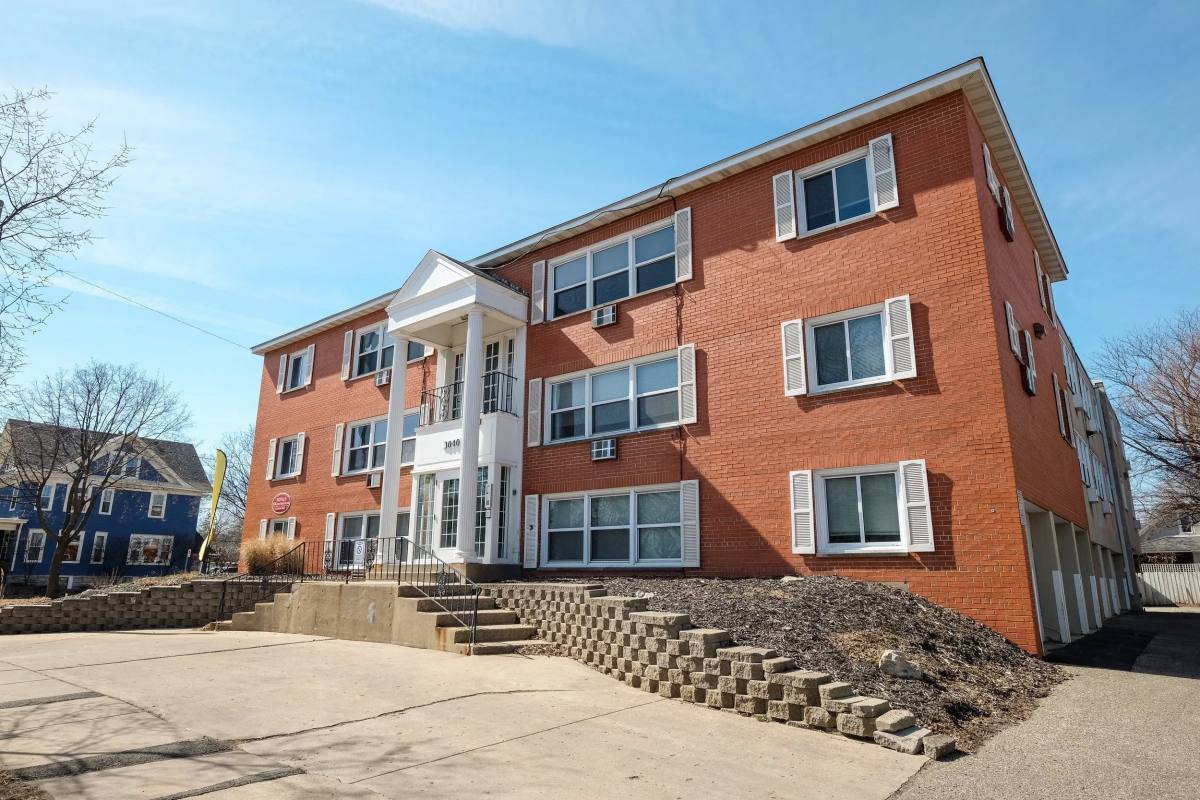 Apartment for rent at Dupont Ave 3040, 3040 Dupont Ave S #1, Minneapolis, MN 55408