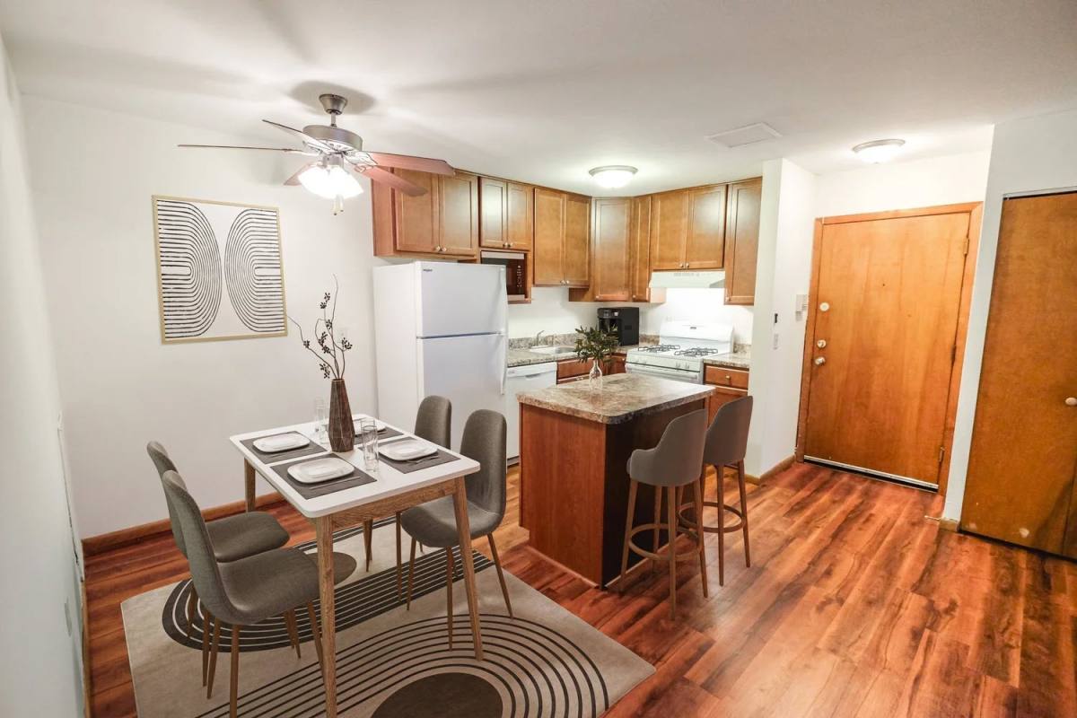 Apartment for rent at Dupont Ave 3040, 3040 Dupont Ave S #1, Minneapolis, MN 55408