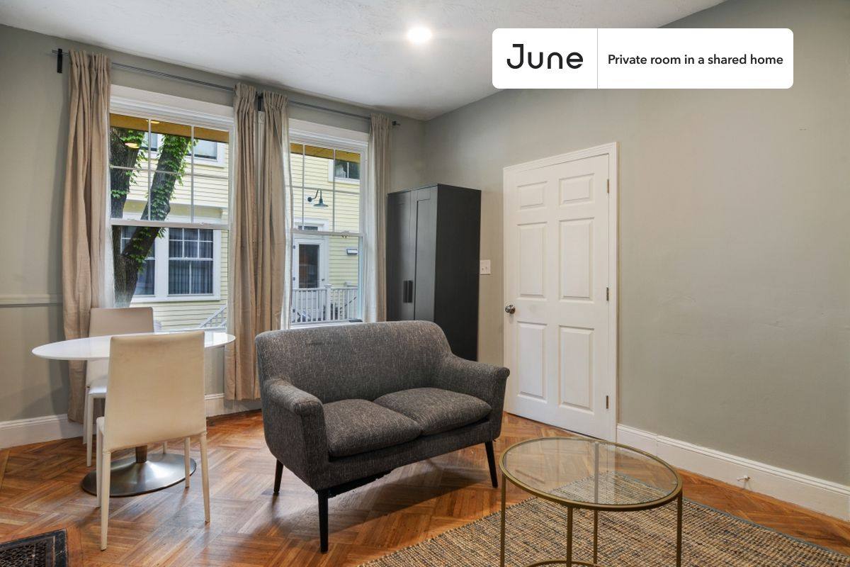 Apartment for rent at 19 Putnam Ave, Cambridge, MA 02139