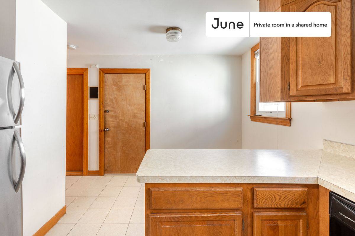 Apartment for rent at 5 Oswald St, Roxbury Crossing, MA 02120