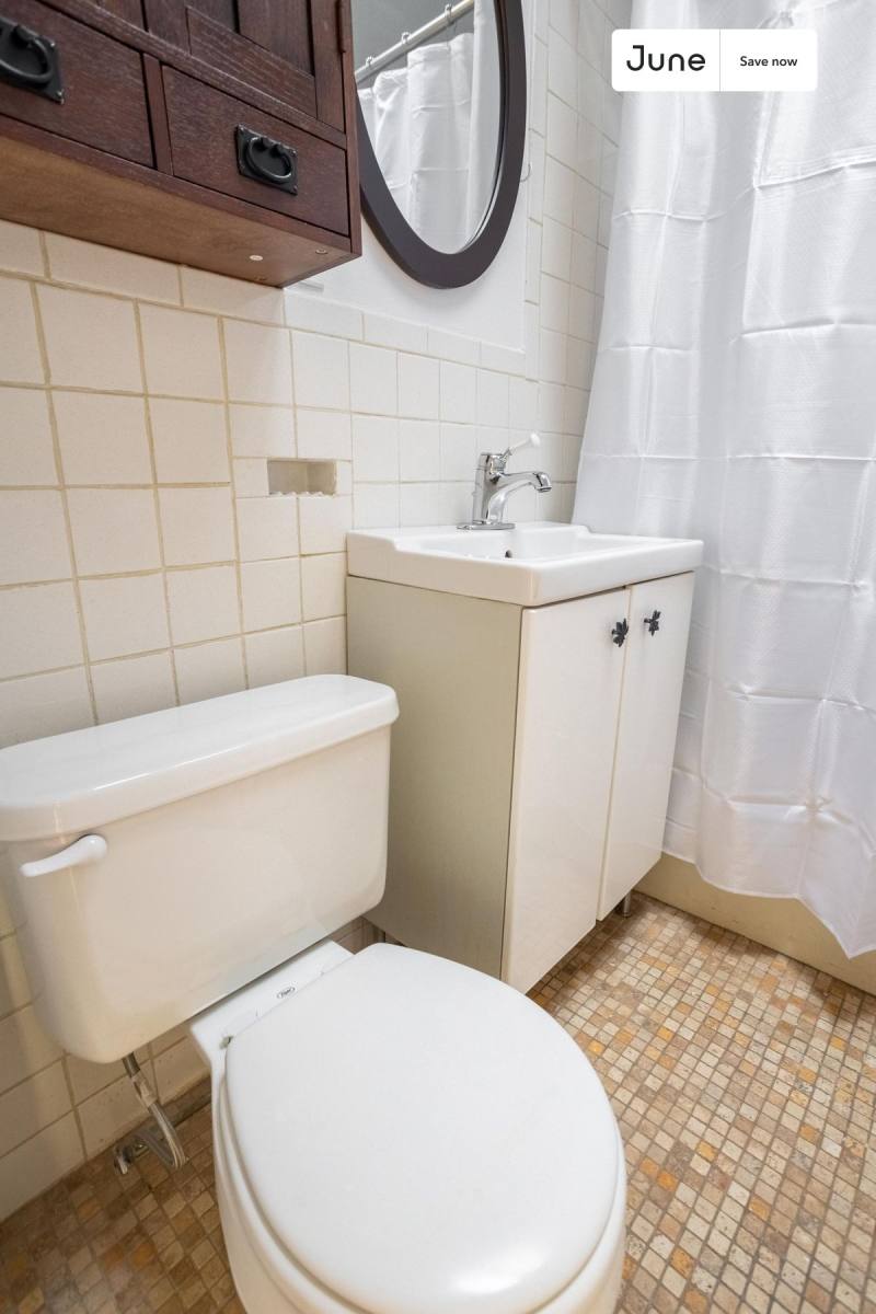 Apartment for rent at 1443 Parkwood Place NW #2F, Washington, DC 20010