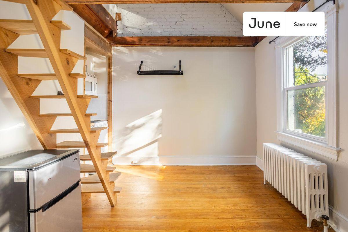 Apartment for rent at 1443 Parkwood Place NW #2F, Washington, DC 20010
