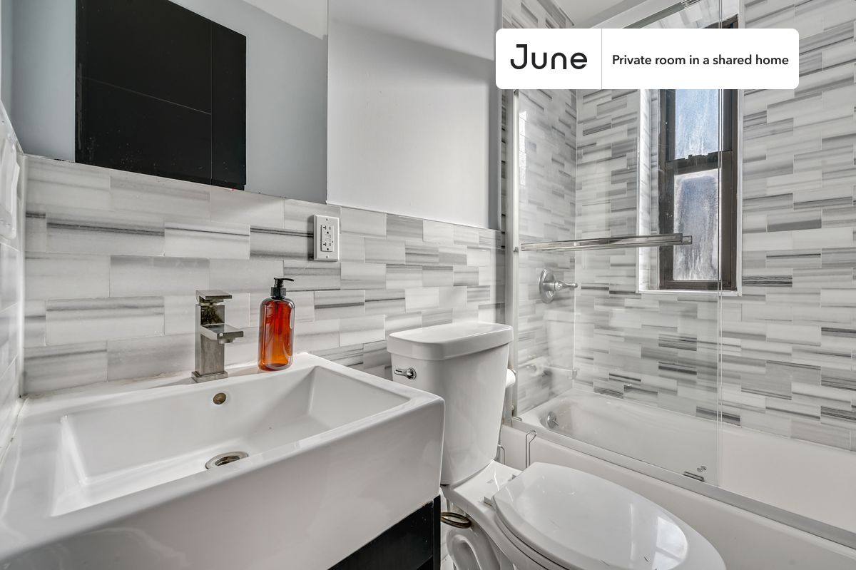Apartment for rent at 225 W 109th St #B, New York, NY 10025